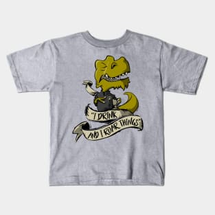 CLAW OF THE QUEEN Kids T-Shirt